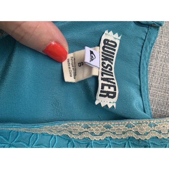 Vintage QS Silk Tank Peacock Blue Gray Lace Trim & Buttons Sleeveless Top Size S - Picture 11 of 12